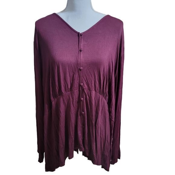 Lane Bryant plus size top long sleeve NWT Size 26/28 burgundy - Picture 1 of 4